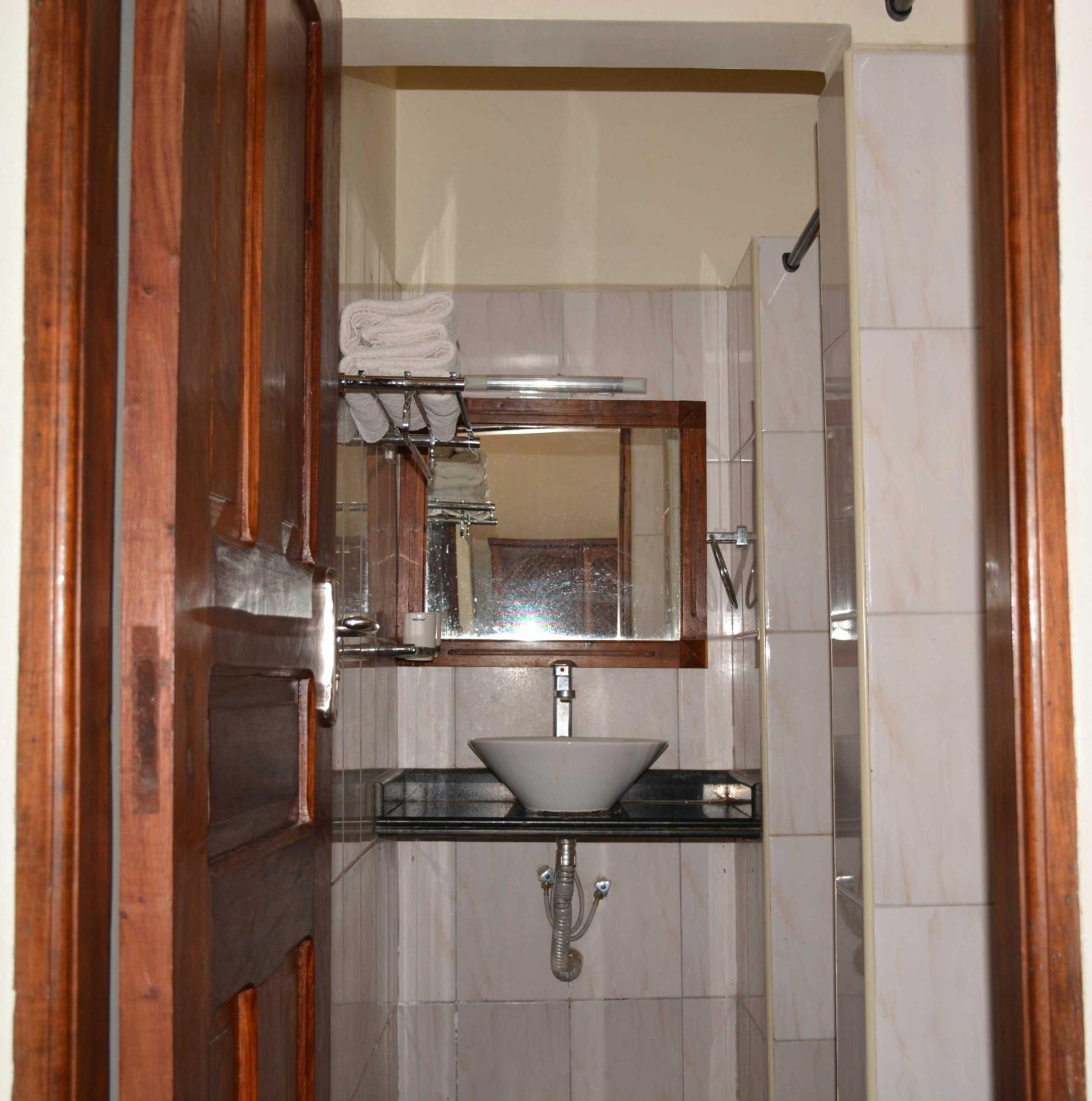 Destination 3Degrees Hotel Аруша Екстериор снимка